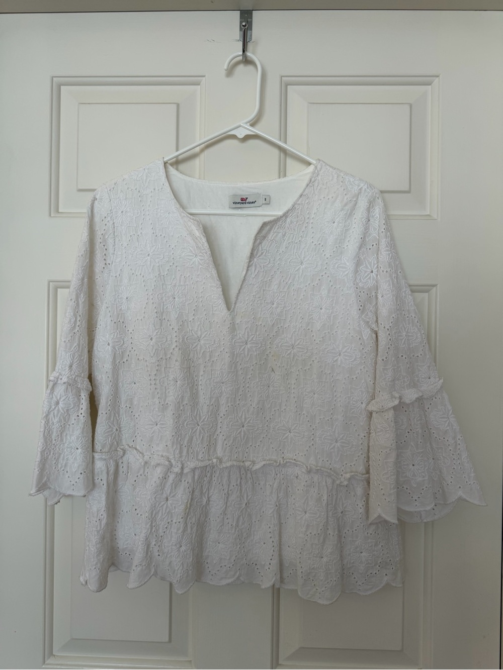 Vineyard Vines White Eyelet Peplum Tunic